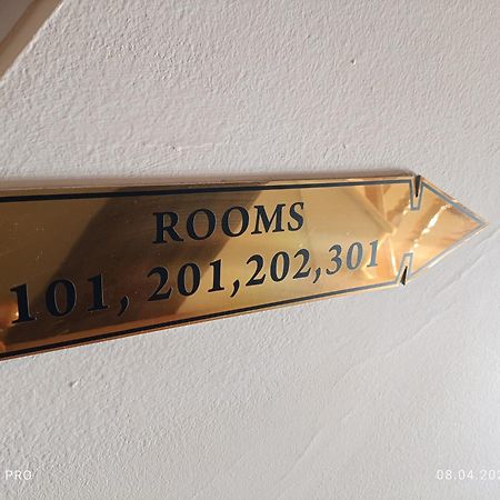 Hotel Villa Alexander Skopje Bagian luar foto