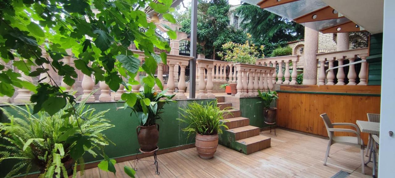 Hotel Villa Alexander Skopje Bagian luar foto