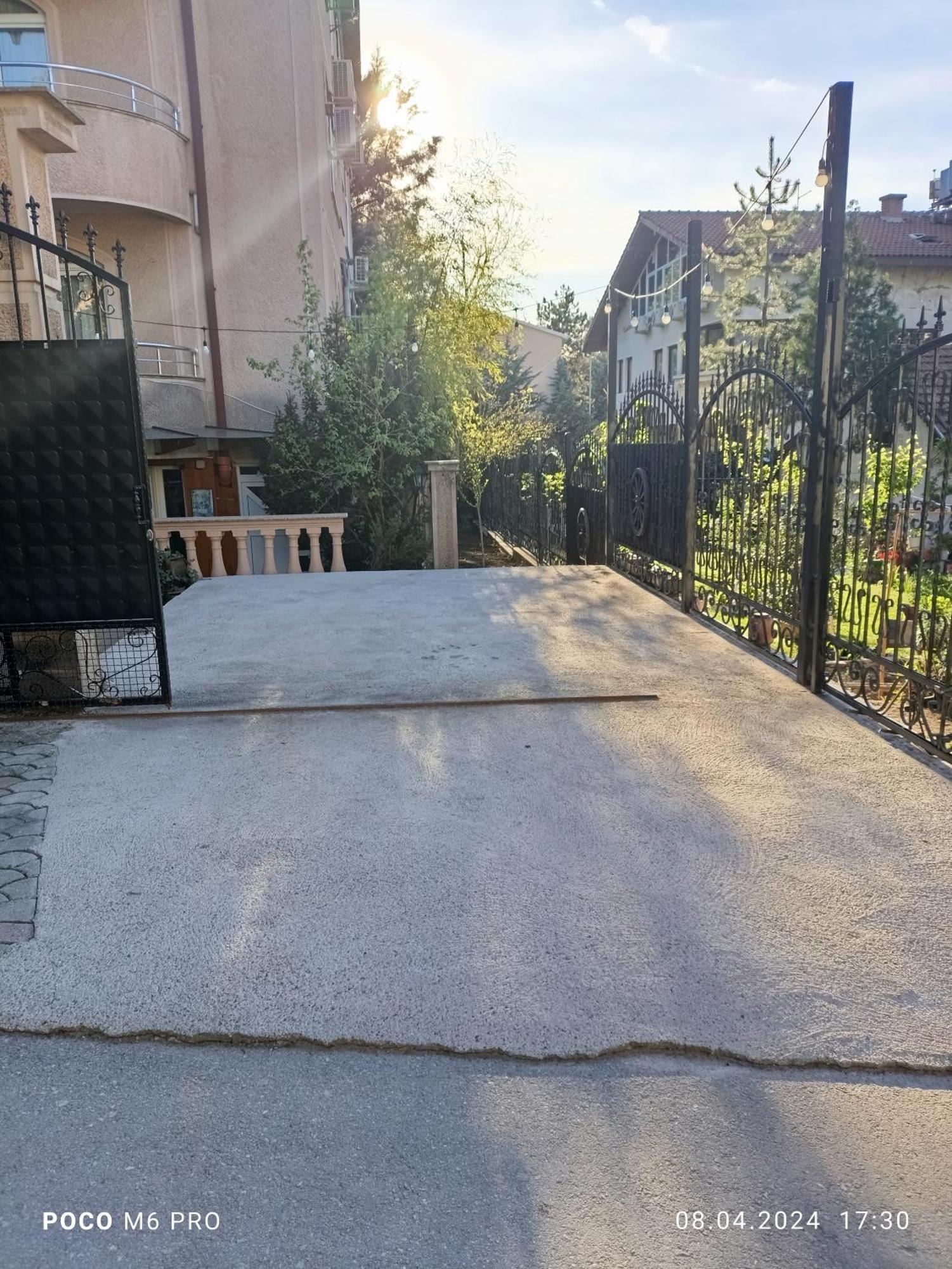 Hotel Villa Alexander Skopje Bagian luar foto