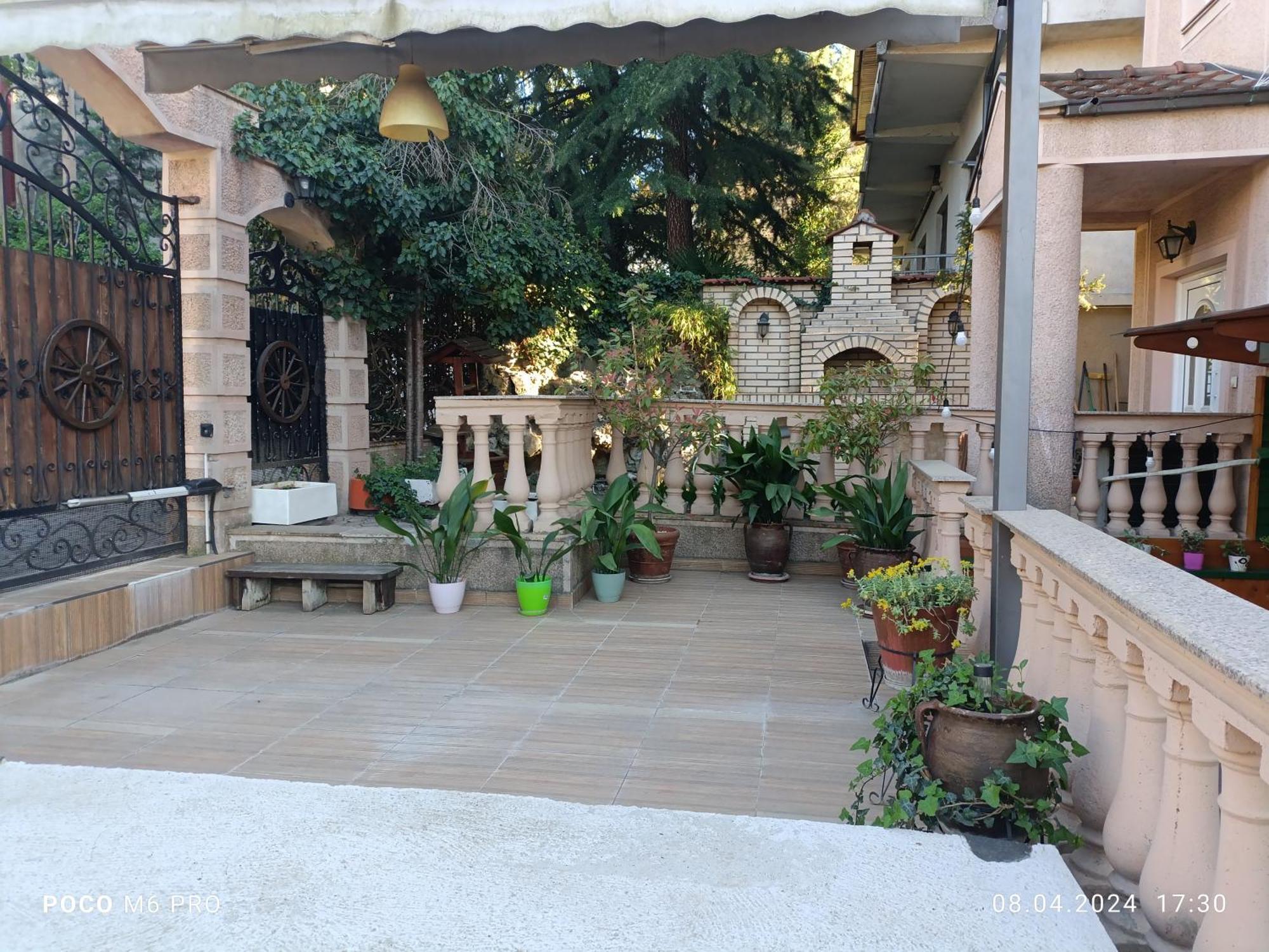 Hotel Villa Alexander Skopje Bagian luar foto